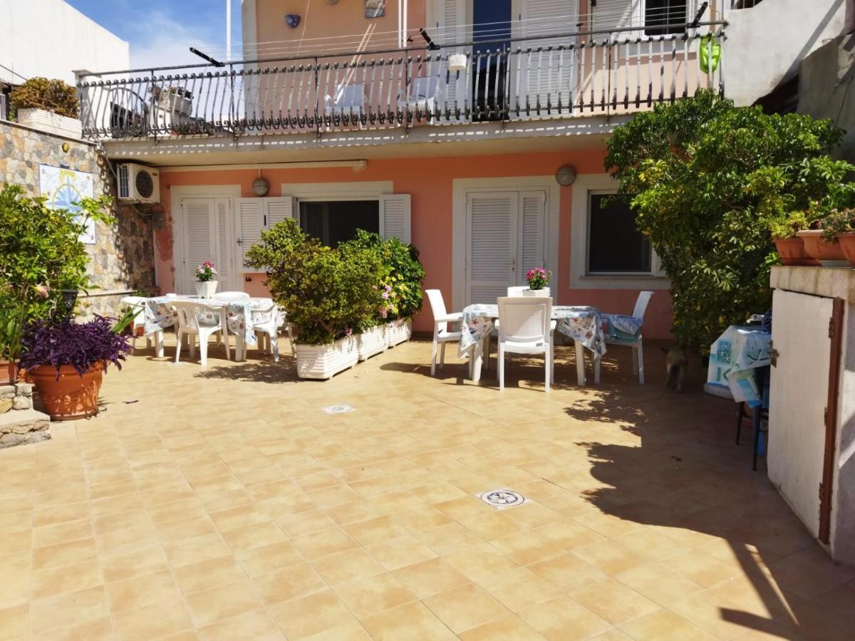 Casa Carina Villa Ponza Exteriör bild
